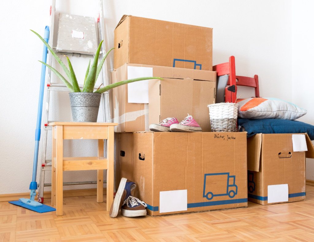 items to be moved some boxed some not